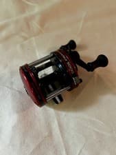 Abu Garcia Ambassadeur 7000 C3 Round Baitcasting Reel