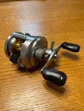 Shimano Calcutta Conquest MD Baitcasting Reel